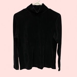 Cute 90’s-y2k black velvet mock neck long sleeve top Liz & Co